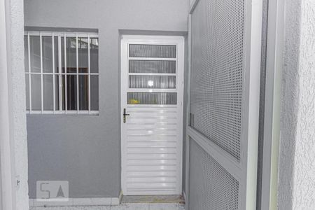 Entrada de apartamento para alugar com 1 quarto, 30m² em Vila Ipojuca, São Paulo