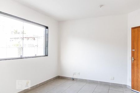 Sala de apartamento para alugar com 1 quarto, 70m² em Liberdade, Belo Horizonte