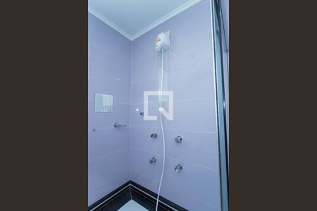 Casa à venda com 175m², 3 quartos e 2 vagasBanheiro suite 2