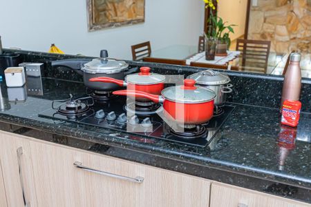 Casa à venda com 175m², 3 quartos e 2 vagasCozinha