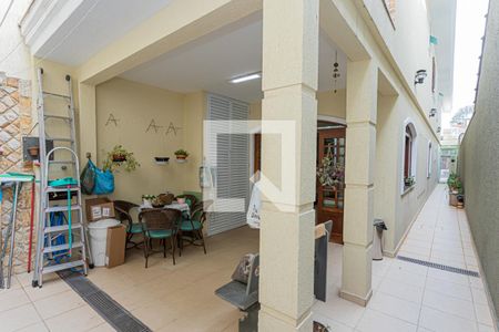 Casa à venda com 175m², 3 quartos e 2 vagasQuintal