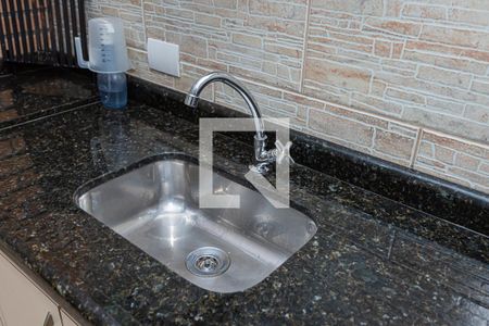 Casa à venda com 175m², 3 quartos e 2 vagasÁrea de serviço e churrasqueira - edícula