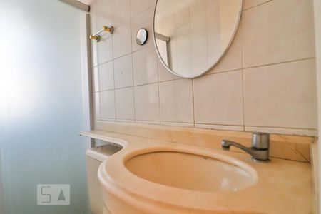 Banheiro de apartamento para alugar com 1 quarto, 36m² em Bela Vista, São Paulo