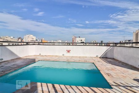 Apartamento para alugar com 36m², 1 quarto e 1 vagaÁrea comum - Piscina
