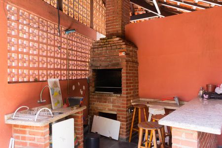 Casa à venda com 310m², 3 quartos e 2 vagasChurrasqueira