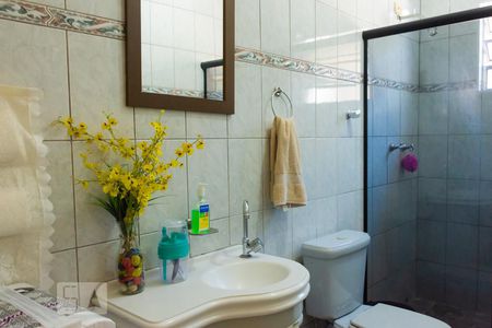 Casa à venda com 310m², 3 quartos e 2 vagasBanheiro 1