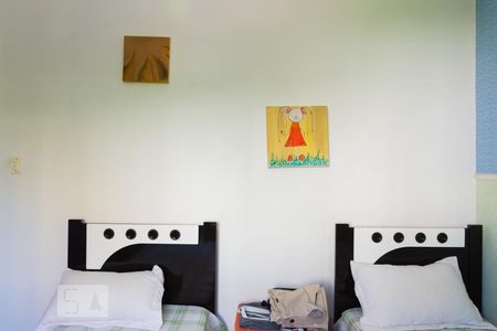 Casa à venda com 310m², 3 quartos e 2 vagasQuarto 1