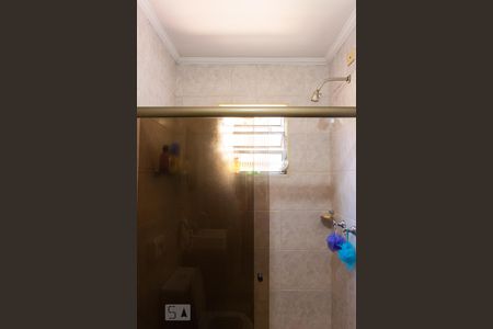 Casa à venda com 310m², 3 quartos e 2 vagasBanheiro da suíte