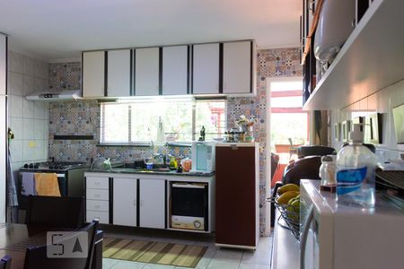 Casa à venda com 310m², 3 quartos e 2 vagasCozinha