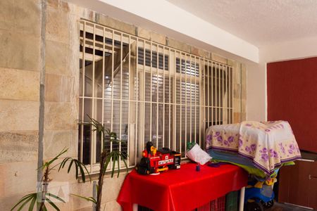 Casa à venda com 310m², 3 quartos e 2 vagasFachada