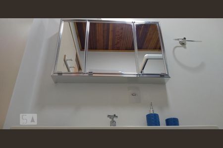 Banheiro Suíte de casa à venda com 4 quartos, 104m² em Vila Pompéia, São Paulo