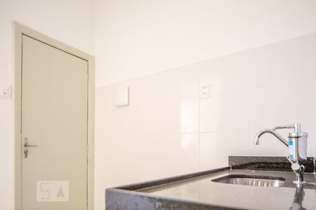Apartamento à venda com 81m², 2 quartos e sem vaga Apartamento à venda com 81m², 2 quartos e sem vagaCozinha