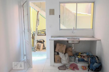 Casa à venda com 40m², 1 quarto e sem vaga Casa à venda com 40m², 1 quarto e sem vagaCozinha