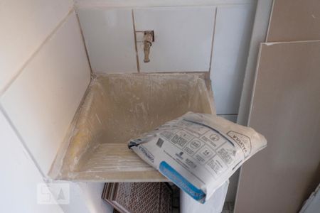 Casa à venda com 40m², 1 quarto e sem vaga Casa à venda com 40m², 1 quarto e sem vagaLavanderia