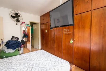 Casa para alugar com 385m², 4 quartos e 5 vagas Casa para alugar com 385m², 4 quartos e 5 vagasQuarto Suíte