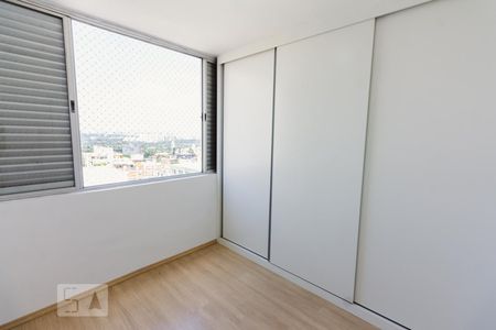 Quarto 2 de apartamento para alugar com 2 quartos, 47m² em Sumarezinho, São Paulo