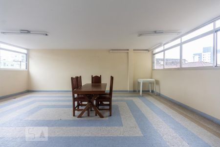 Apartamento para alugar com 47m², 2 quartos e 1 vagaSalão de Festa
