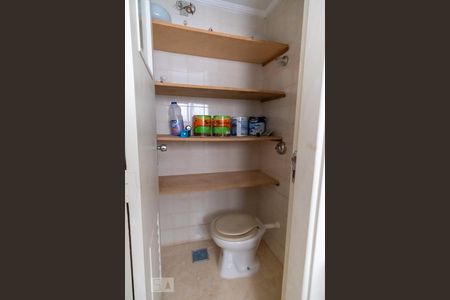 Apartamento à venda com 64m², 1 quarto e 1 vagaBanheiro de Serviço