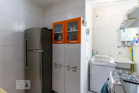 Cozinha de apartamento para alugar com 2 quartos, 50m² em Botafogo, Rio de Janeiro