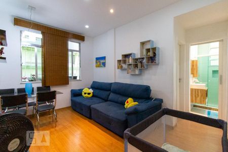 Apartamento para alugar com 50m², 2 quartos e 1 vaga Apartamento para alugar com 50m², 2 quartos e 1 vagaSala