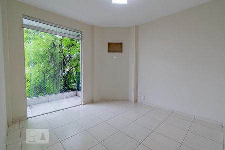 Quarto 2 de apartamento para alugar com 2 quartos, 80m² em Tanque, Rio de Janeiro