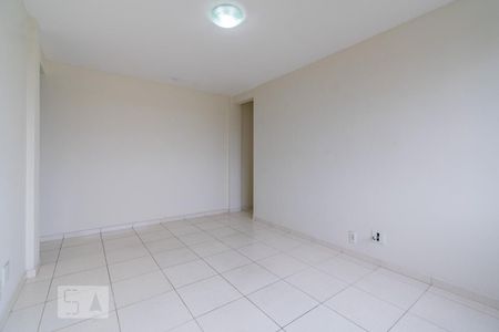 Sala de apartamento para alugar com 2 quartos, 80m² em Tanque, Rio de Janeiro