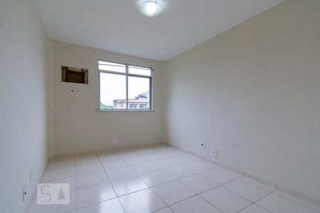 Quarto 1 de apartamento para alugar com 2 quartos, 80m² em Tanque, Rio de Janeiro