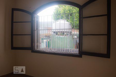 Quarto 1 de casa para alugar com 2 quartos, 70m² em Burgo Paulista, São Paulo