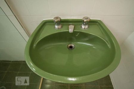 Apartamento para alugar com 110m², 3 quartos e 1 vagaBanheiro 