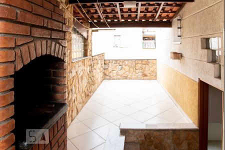 Apartamento à venda com 97m², 2 quartos e 2 vagasChurrasqueira