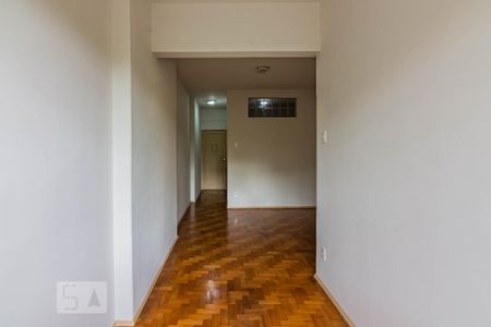 Sala de apartamento para alugar com 2 quartos, 100m² em Centro, Belo Horizonte