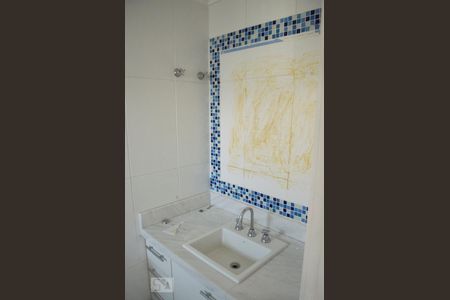 Apartamento à venda com 175m², 4 quartos e sem vagaBanheiro