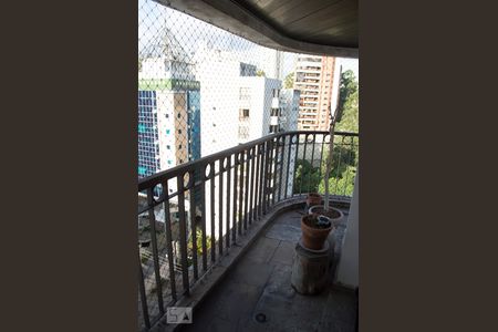 Apartamento à venda com 175m², 4 quartos e sem vagavaranda