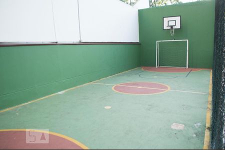 Apartamento à venda com 175m², 4 quartos e sem vagaÁrea comum