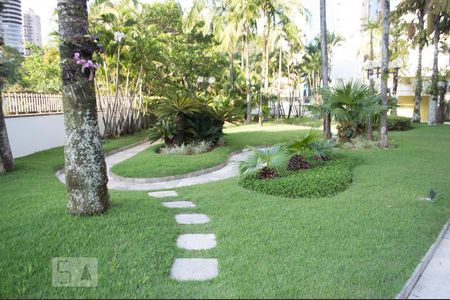 Apartamento à venda com 175m², 4 quartos e sem vagaÁrea comum