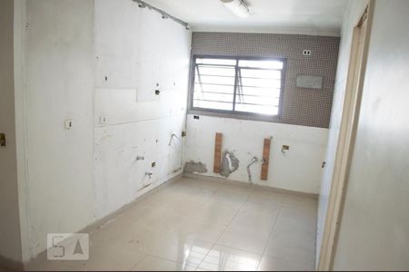 Apartamento à venda com 175m², 4 quartos e sem vagaCozinha