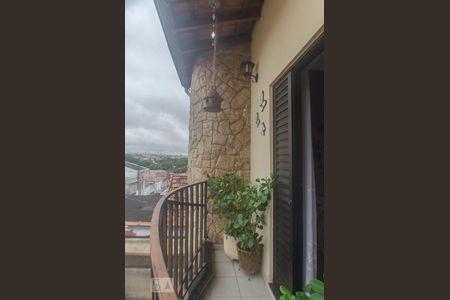 Apartamento à venda com 125m², 3 quartos e 2 vagasVaranda da suíte