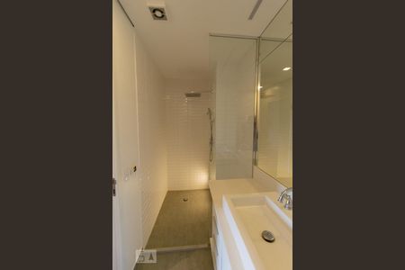 Apartamento à venda com 75m², 1 quarto e 1 vagaBanheiro