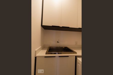 Apartamento à venda com 75m², 1 quarto e 1 vagaÁrea de Serviço