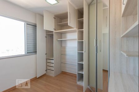 Apartamento para alugar com 70m², 3 quartos e 2 vagasSuíte - Armários