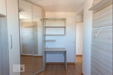 Apartamento para alugar com 70m², 3 quartos e 2 vagasSuíte - Armários