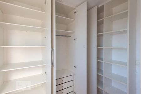 Apartamento para alugar com 70m², 3 quartos e 2 vagasQuarto 2