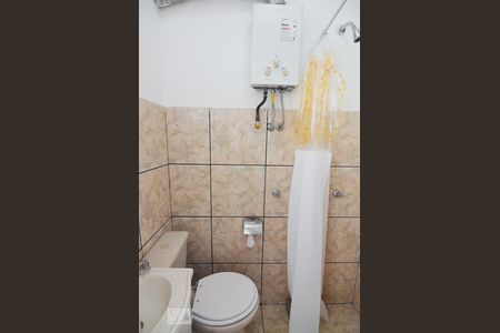 Banheiro de kitnet/studio à venda com 1 quarto, 13m² em Flamengo, Rio de Janeiro