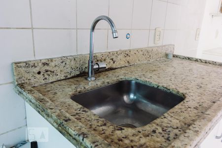 Apartamento para alugar com 57m², 2 quartos e 1 vagaCozinha Pia