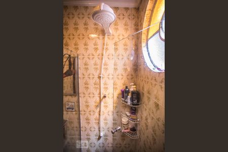 Casa para alugar com 400m², 3 quartos e 3 vagas Casa para alugar com 400m², 3 quartos e 3 vagasDetalhe - Banheiro Suite 3