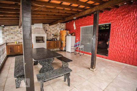 Casa para alugar com 400m², 3 quartos e 3 vagas Casa para alugar com 400m², 3 quartos e 3 vagasVaranda