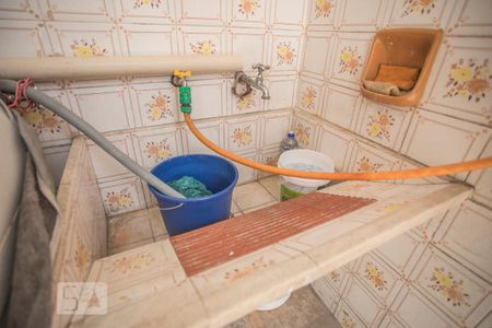 Casa para alugar com 400m², 3 quartos e 3 vagas Casa para alugar com 400m², 3 quartos e 3 vagasDetalhe - Área de Serviço