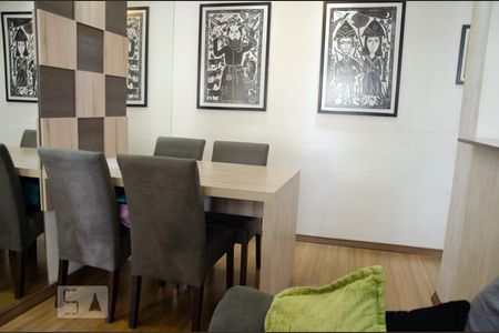 Apartamento à venda com 49m², 2 quartos e 1 vagaSala