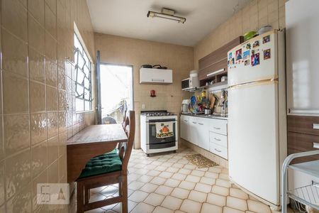 Cozinha de casa à venda com 2 quartos, 133m² em Vila Congonhas, São Paulo