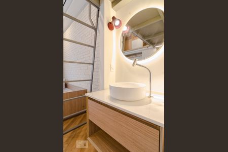 Studio para alugar com 24m², 1 quarto e sem vaga Studio para alugar com 24m², 1 quarto e sem vagaBanheiro